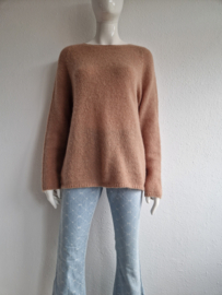 Alpha Studio trui. Maat 40/42,. Bruin. Mohair/zijde.