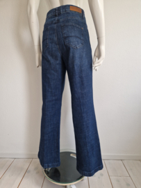 Expresso flared jeans. Maat 40, Donkerblauw.