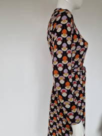 Surkana jurk. Maat S. Retroprint.