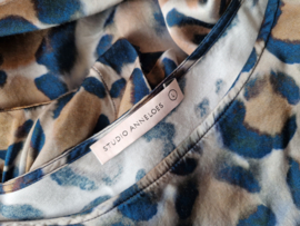 Studio Anneloes top. Maat L. Dierenprint.