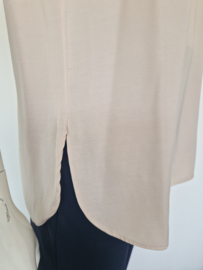 Marc Aurel premium top. Maat 38. Nude.
