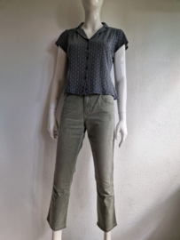 King Louie blouse. Maat M. Groen/print.