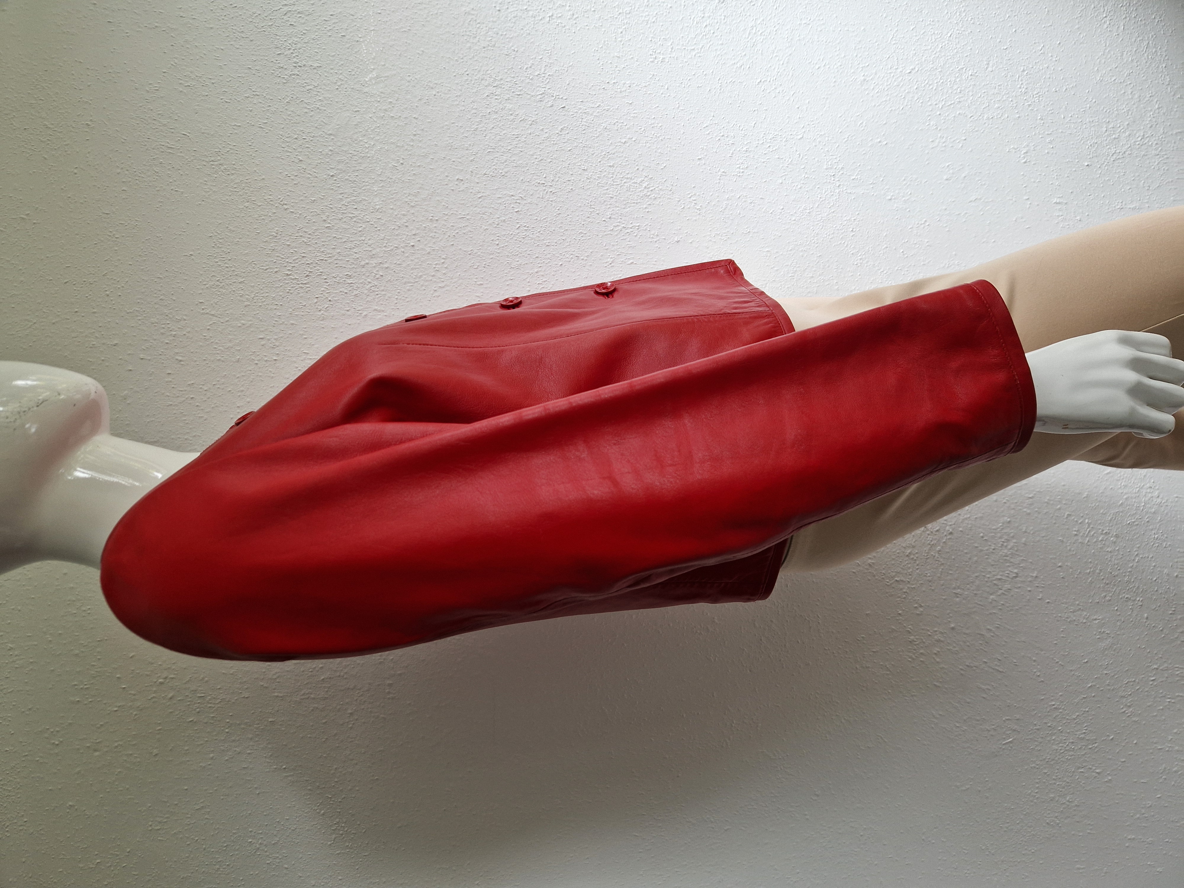 Nax jasje. Maat 42, Rood/leer.