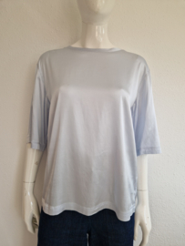 Yaya oversized t-shirt. Maat 38. Ijsblauw.