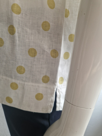 Sylver top. Maat 38, Crème/polkadots.