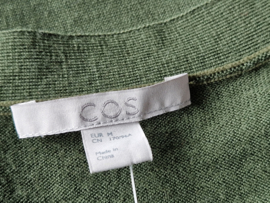 Cos vest. Maat M. Groen/wol.