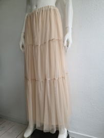 Due Amanti maxi rok. Maat 3, Tule/crème.