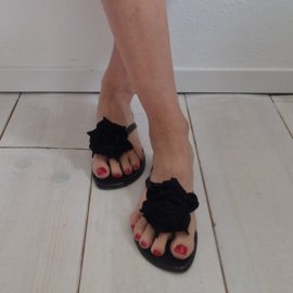 Cenedella slippers. Maat 39,5, Zwart/leer.