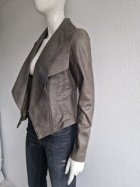 Transmission blazer. Maat 38. Groen/leer.