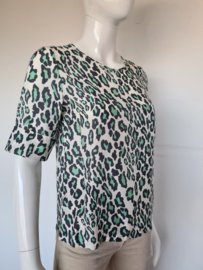 Essentiel Antwerp top. Mt. 36. Dierenprint.