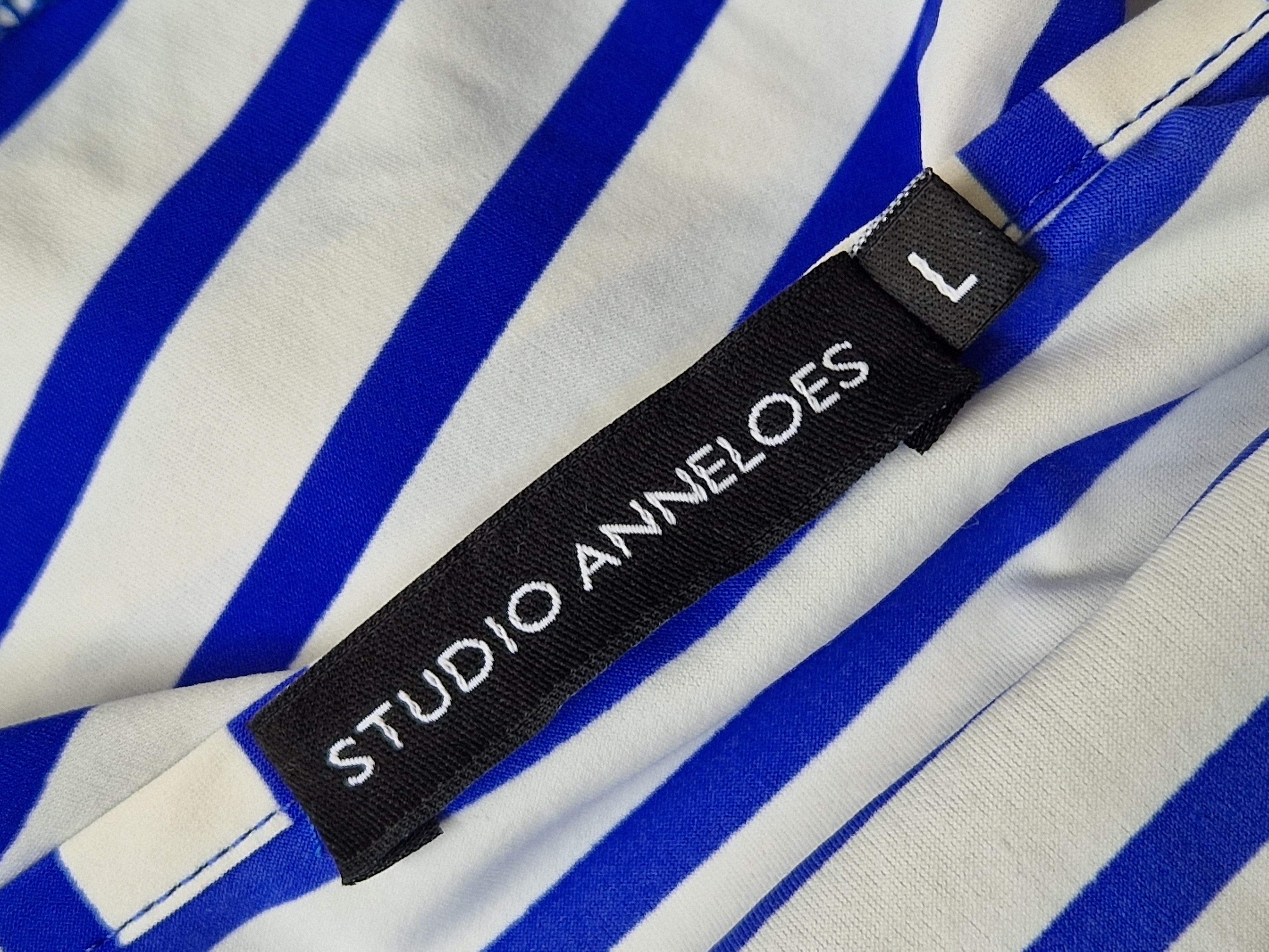 Studio Anneloes wrapper. Maat L.Blauw/wit/gestreept