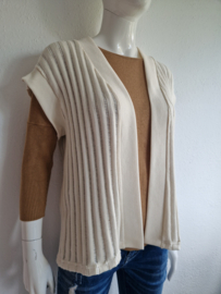 Rita Row mouwloos vest. Maat XS/S. Crème/katoen.