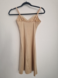 Spanx corrigerende onderjurk. Maat S. Nude