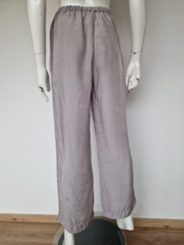 Trix en Rees pantalon Scorpio. Maat M. Lichtgrijs.