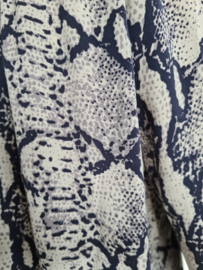 Repeat blouse top. Mt. 40. Dierenprint/ zijde.