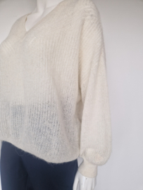 Fabienne Chapot Airy pullover. Maat L. Crème.