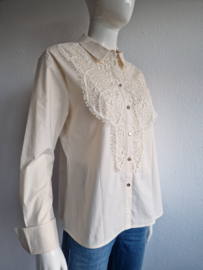 Summum blouse met kanten voorpand. Maat 36, Crème.