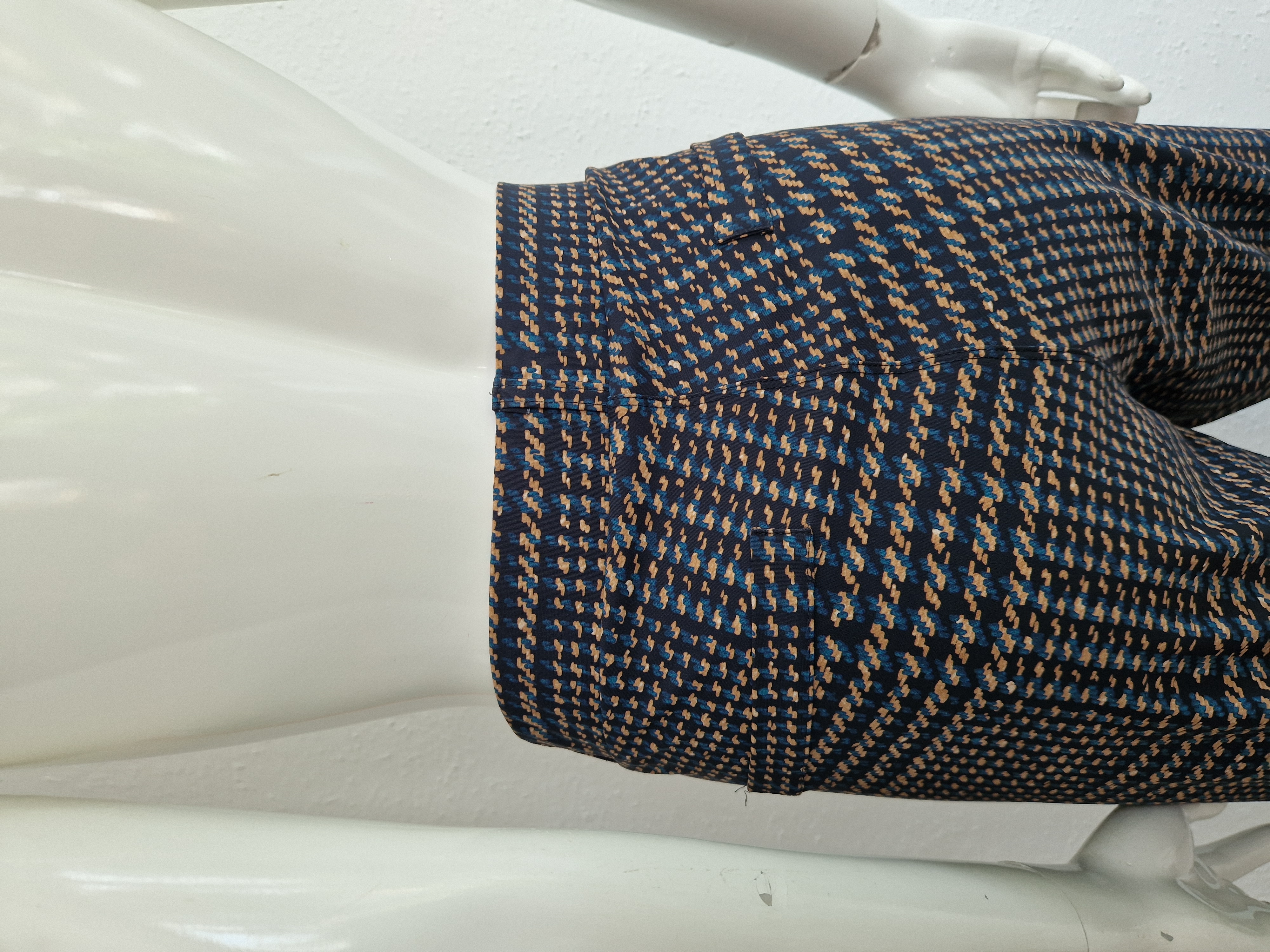 Studio Anneloes flared pantalon. Maat L. Grijs/bruin.