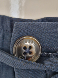 Closed Morri cargo broek. Maat M. Blauw.