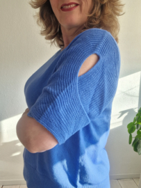 COS gebreide trui. Maat L. Blauw.