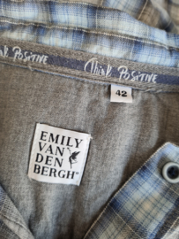Emily van den Bergh blouse. Mt. 42, Blauw/ruit.
