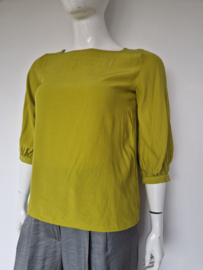 Opus top. Maat 40. Lime.