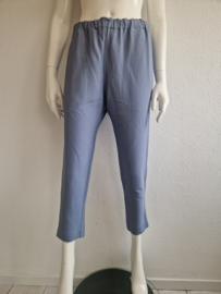 Bassike cropped pantalon. Maat 2. Lavendel.