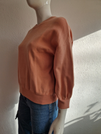 Repeat sweater. Maat 38, Zalm.