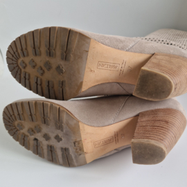 Marc Cain suède laarzen. Maat 37. Taupe.