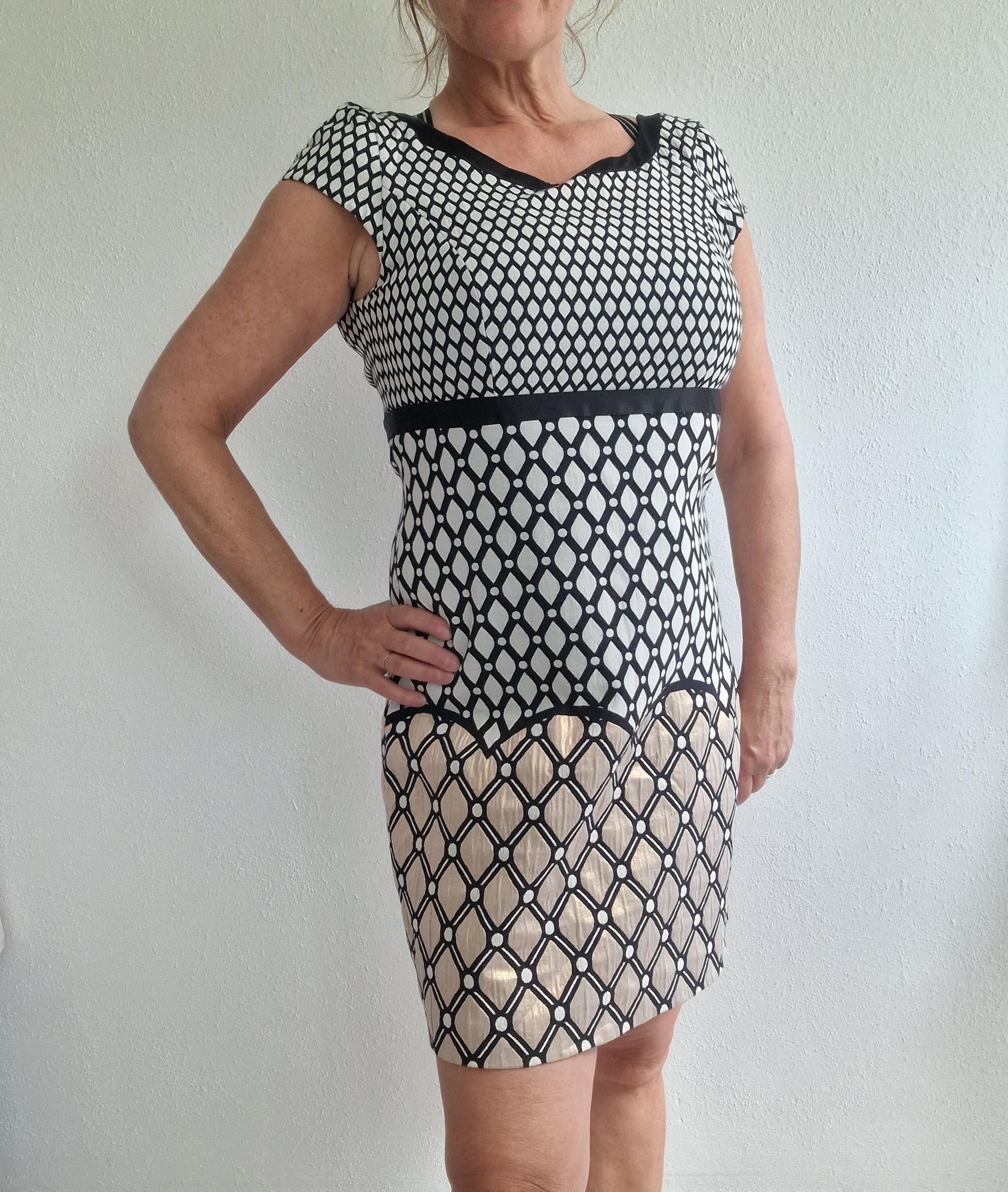 Steps jurk. Maat 38,Zwart/wit.