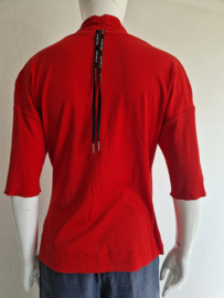 Marc Cain Sports overslagtop. Maat 5, Rood.