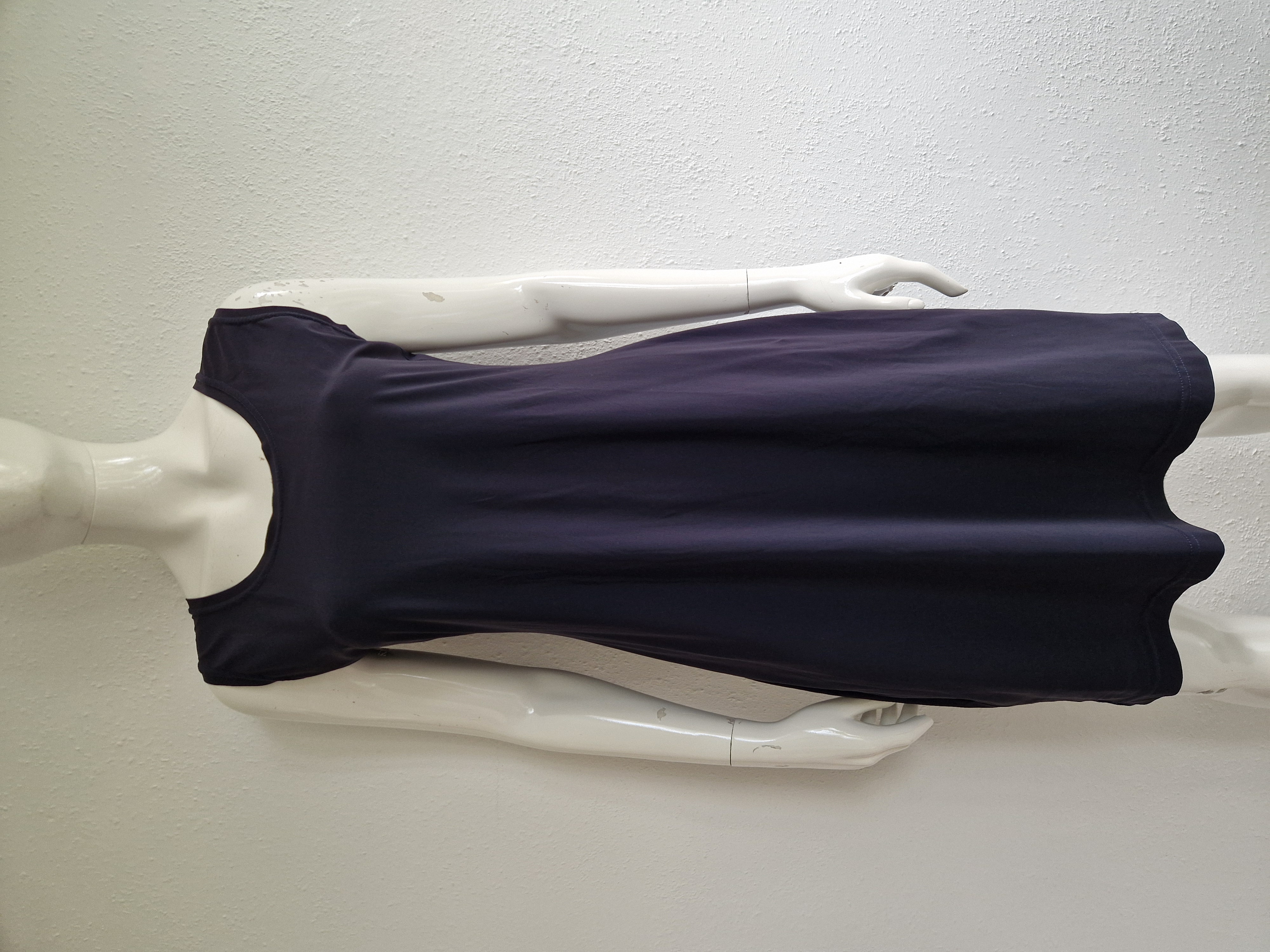 Margriet Nannings hemdjurk. Maat 4. Blauw/travelstof.