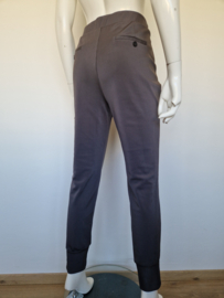 D’Étoiles Casiopé pantalon. Maat M. Taupe