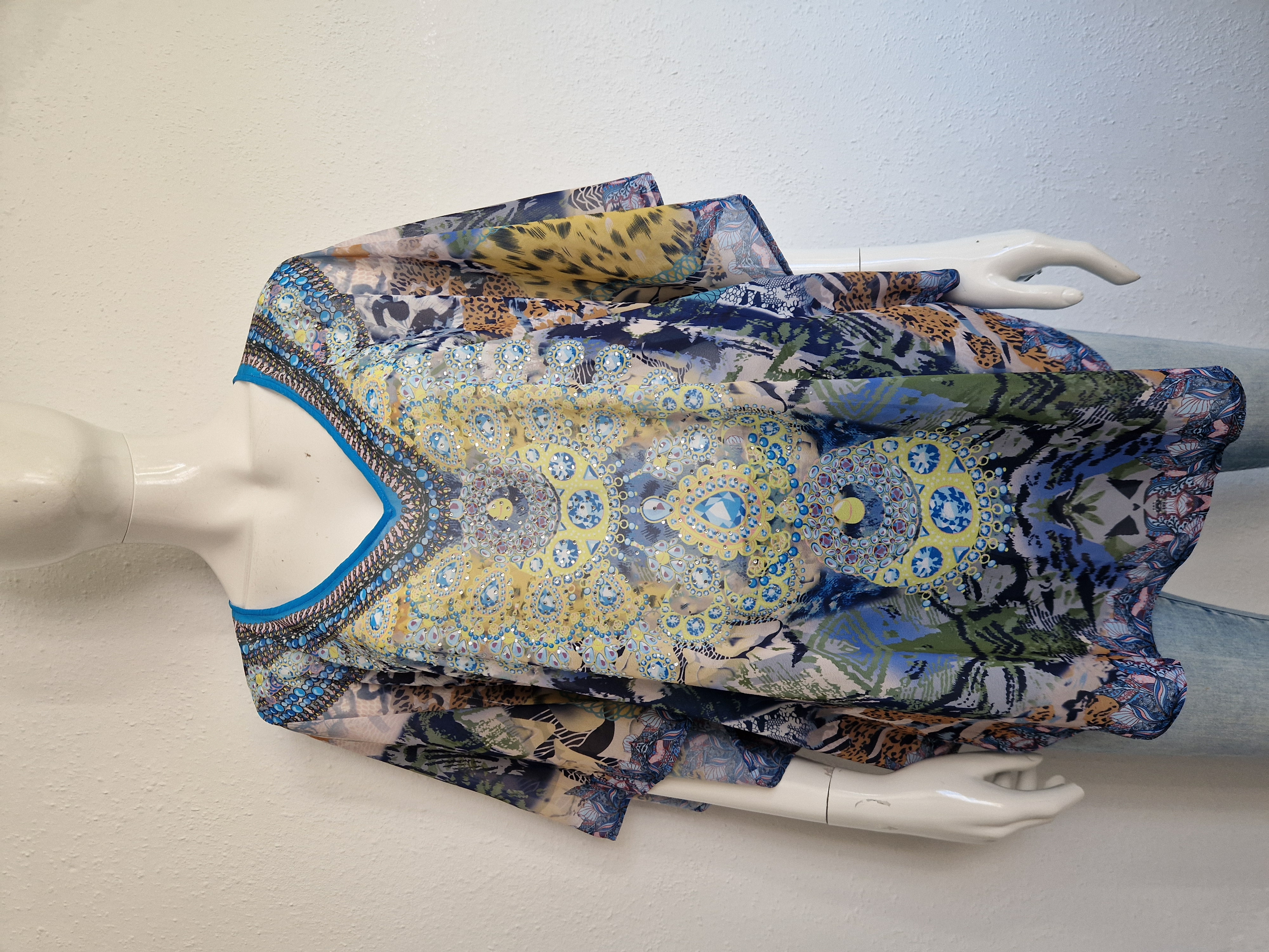 Kaftan. Maat AS. All over print.
