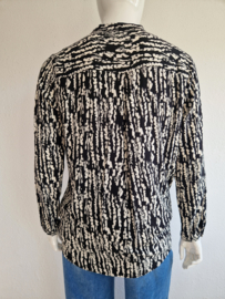 Yest tuniek/blouse Ann. Maat 44, Crème/zwart.