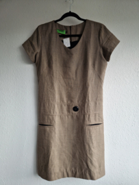 Ibolya jurk. Maat 38/40, Ruit