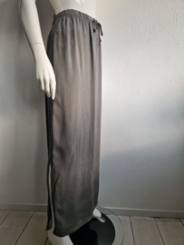 Humanoid maxi skirt. Maat L. Grijs.