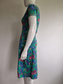 Lien & Giel set (rok en top). Maat L. Groen/huisjesprint.