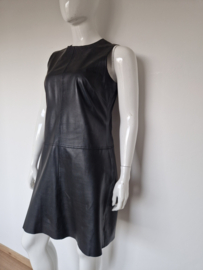 Marc O'Polo jurk. Maat 40, Zwart/lamsleer.