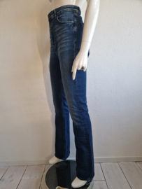 Etiquett Bootcut jeans Grace. Maat 28/34, Donkerblauw.