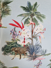 Marc Cain Spirit of Love Safari Jurk Lichtblauw. Maat 36/38