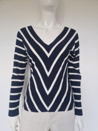 Marc Cain top in zwart met witte strepen| N3 |