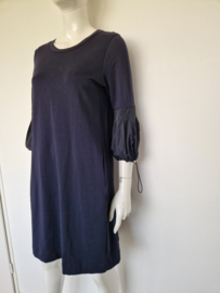 Margittes jurk. Maat 40, Nachtblauw.
