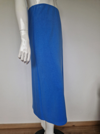 Free/Quent midi rok. Maat L. Blauw