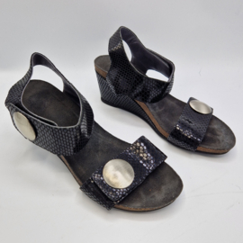 Ca'shott sandalen met sleehak. Mt. 40, Zwart/leer.