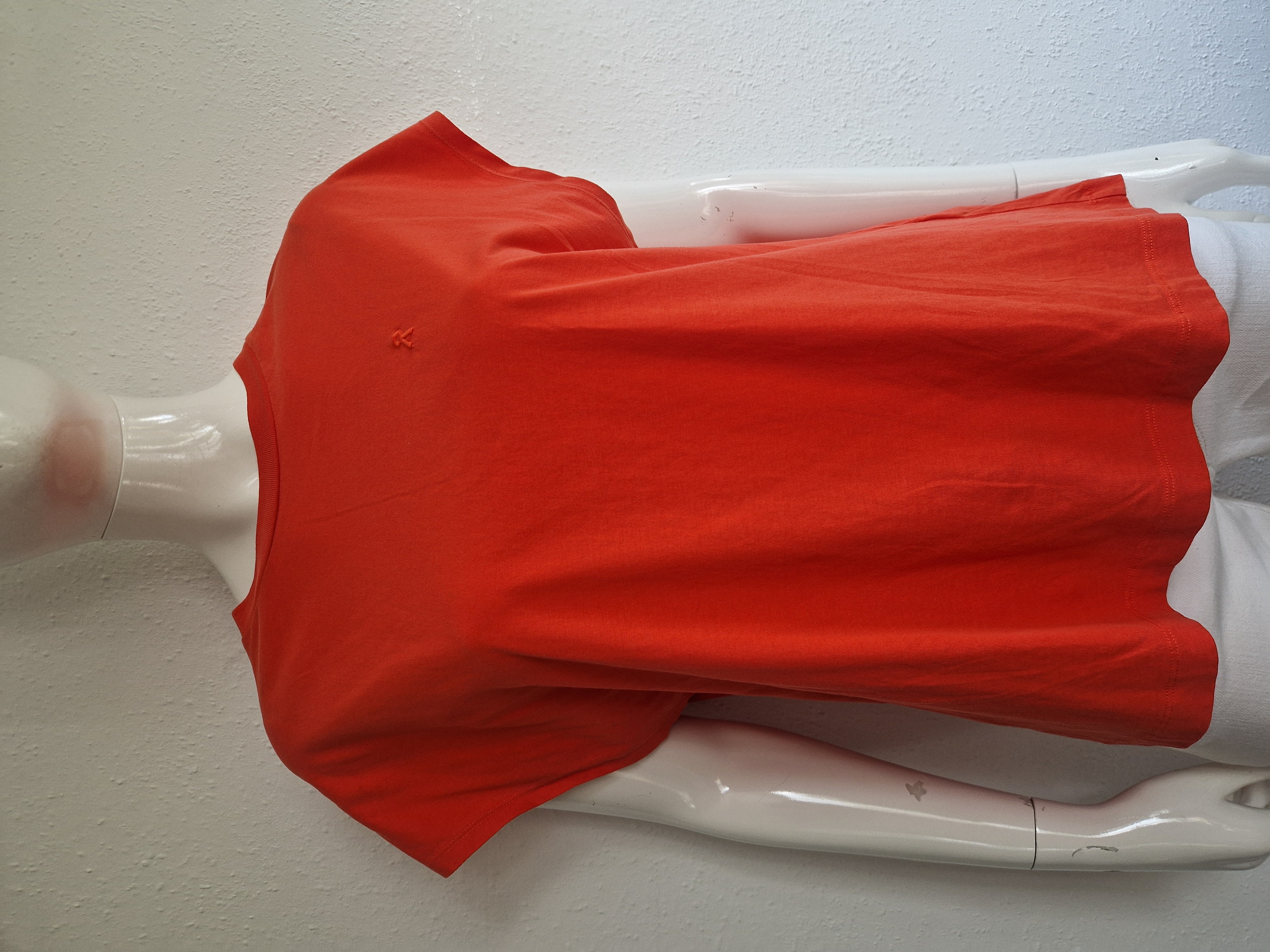 Armedangels top Inaara. Maat S. Rood.