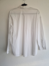MSCH Copenhagen blouse. Maat M/L. Wit.