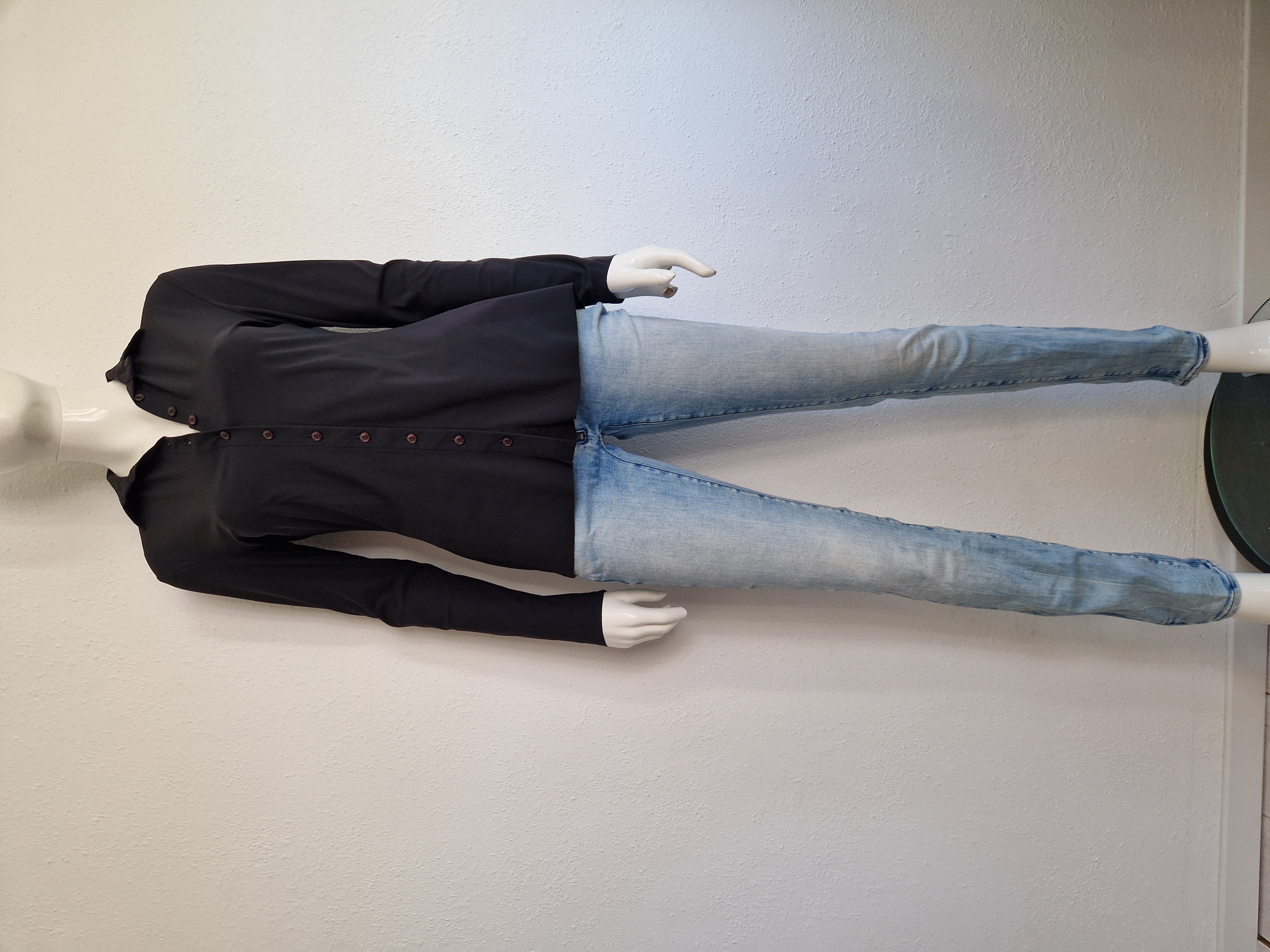 Jane Lushka blouse. Maat 38, Zwart/travelstof.