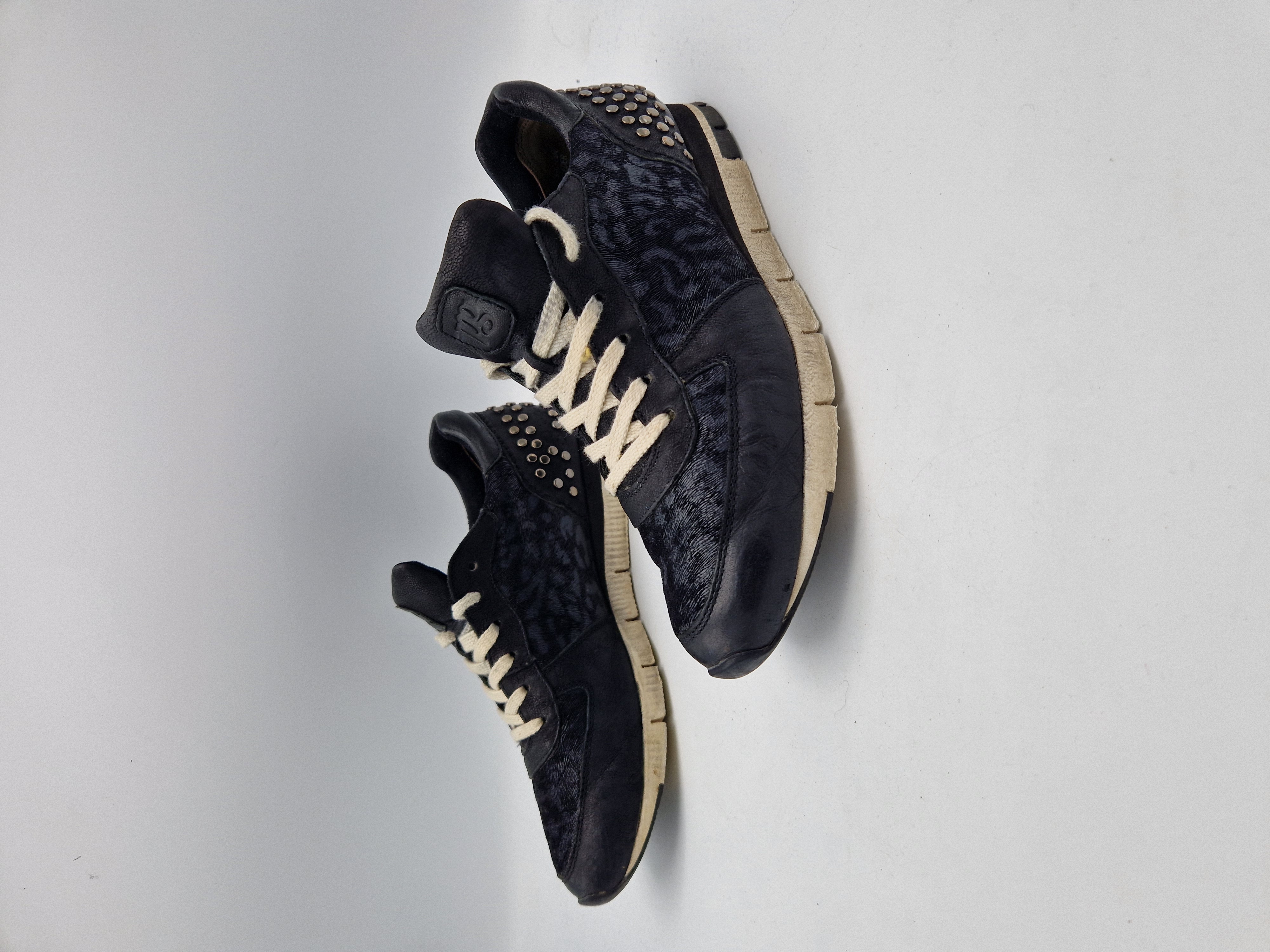 Paul Green sneakers. Maat 4,5, Zwart/leer.