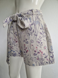 Studio Anneloes shorts. Maat L. Crème/lila.